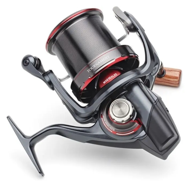 Mulinello Daiwa 20 Tournament BASIA 45 SCW QD