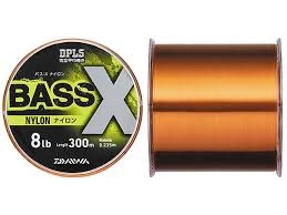 Nylon Daiwa Bass-X 300 mt 4 lb