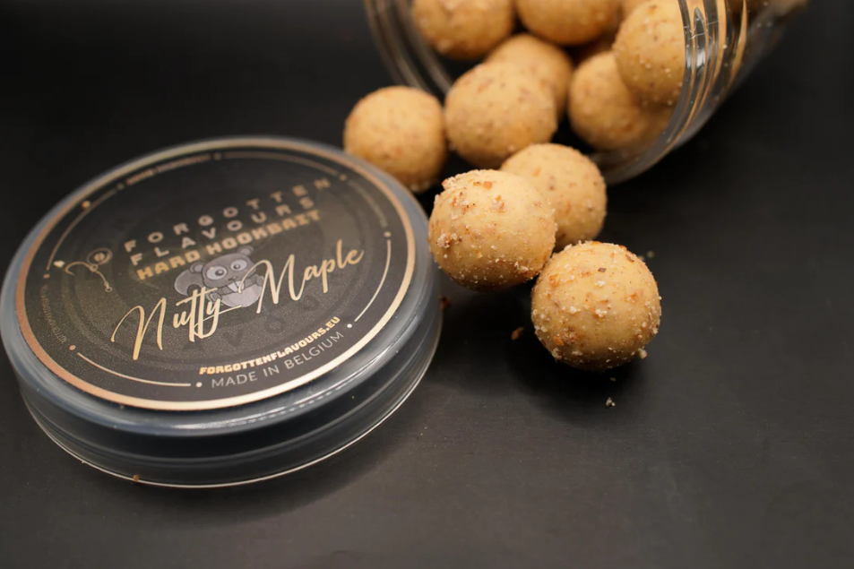 Boilies Hard Forgotten Flavours Hard Nutty 20 mm