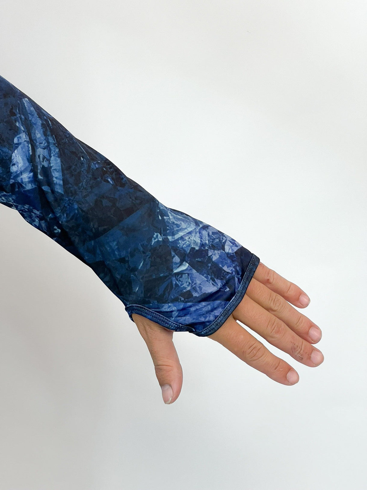 Maglia con Cappuccio Anti-UV Outwater Guerilla col. Dark Blue