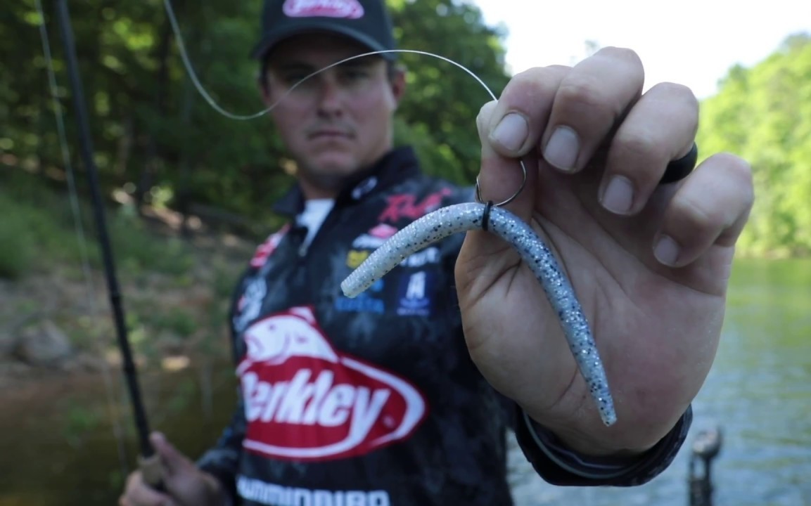 Soft Stickbait Berkley Powerbait The General 6.25”
