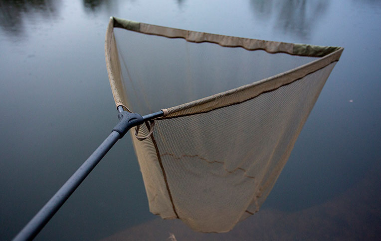 Guadino Trakker Sanctuary T3 Landing Net Guadino Trakker Sanctuary T3 Landing Net