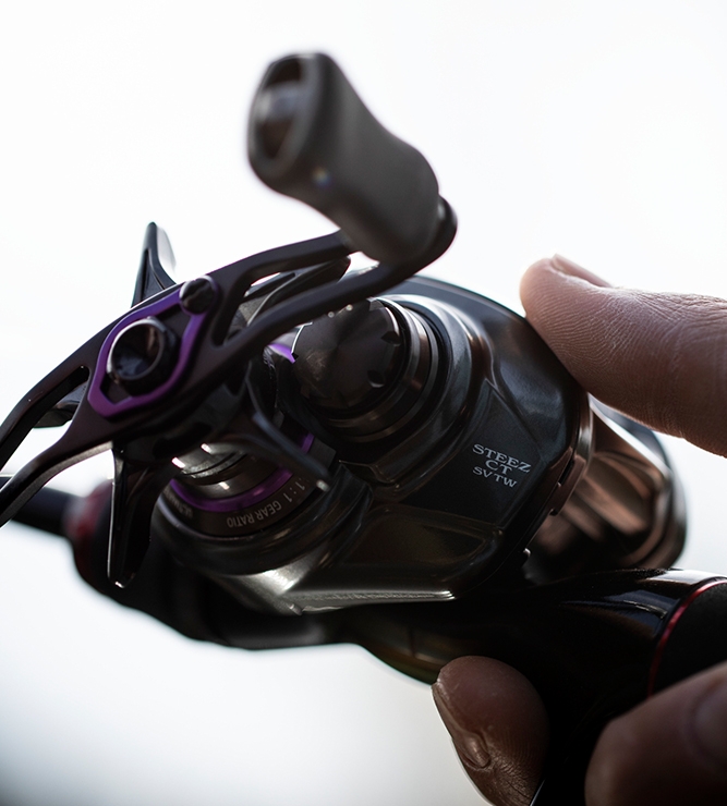 Mulinello Daiwa Steez 700 CT SV TW